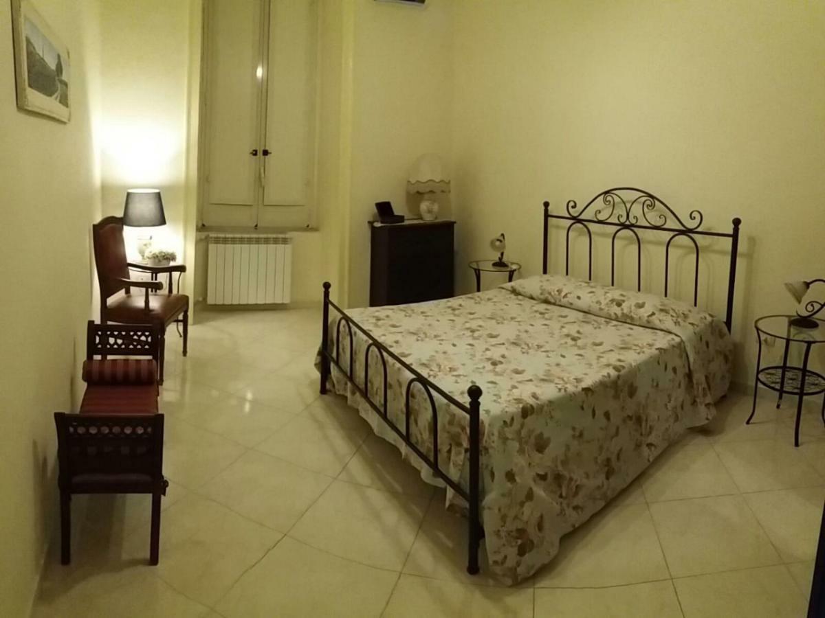Вилла Casa Girasole Сан-Джорджо-а-Кремано Экстерьер фото